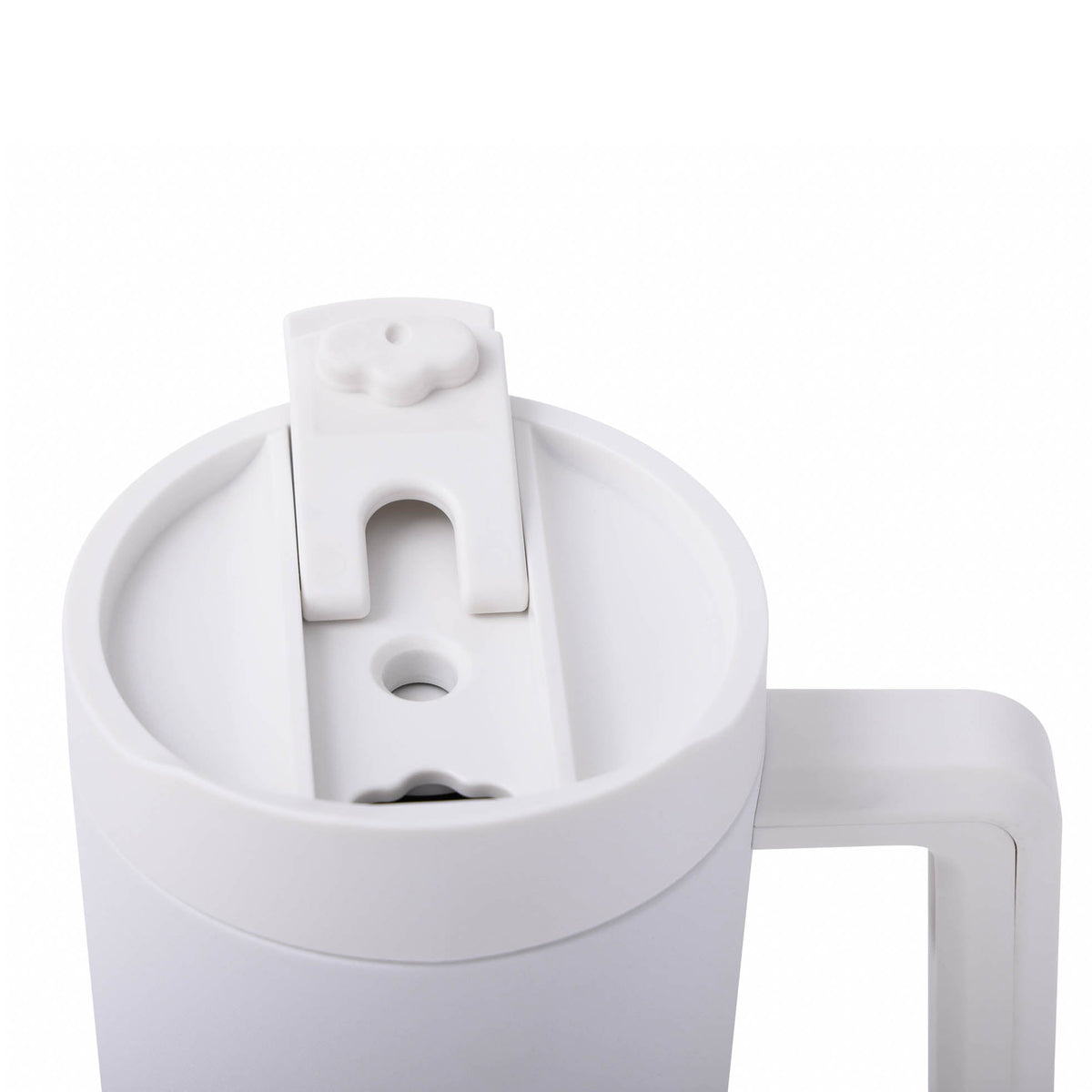 40-oz-top-tumbler-a0 CoreHome_MannaHydration_Whites_Raw-51.jpg