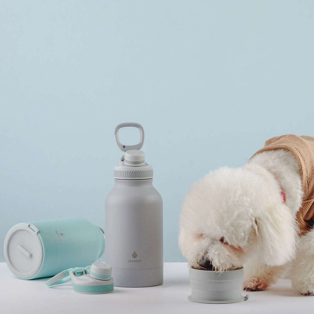 46-oz-rover-bottle-n6 WEB_156A7390_2b12558f-2e11-4712-881b-a120febc680c.jpg